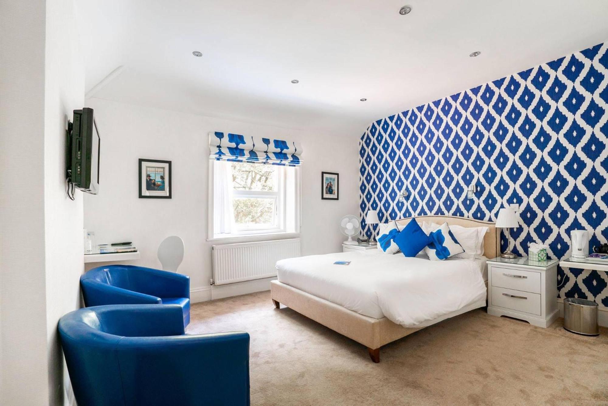 Hotel Balincourt Bournemouth Exteriér fotografie A bedroom at the hotel