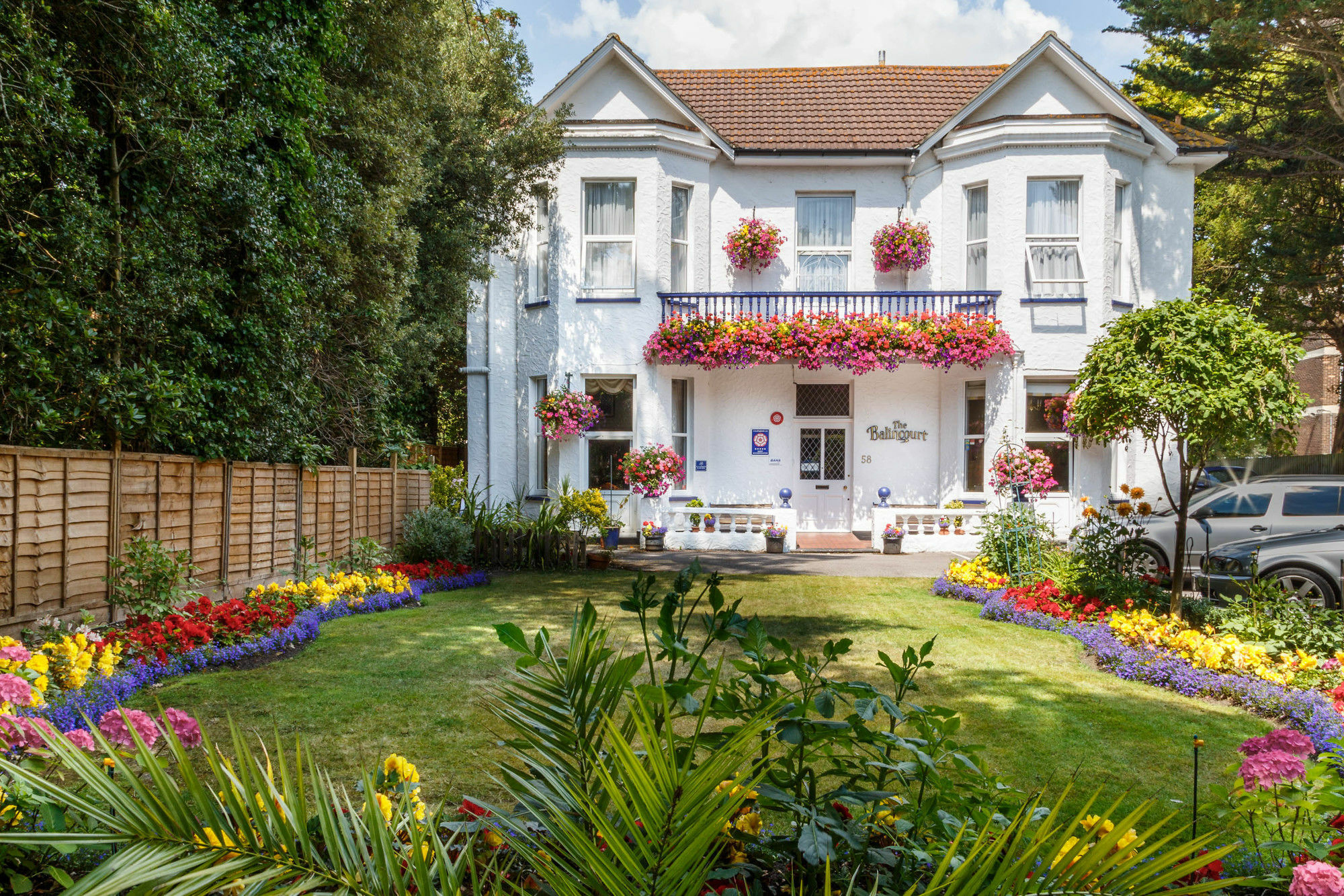 Hotel Balincourt Bournemouth Exteriér fotografie The former home of the 10th Duke of Grafton