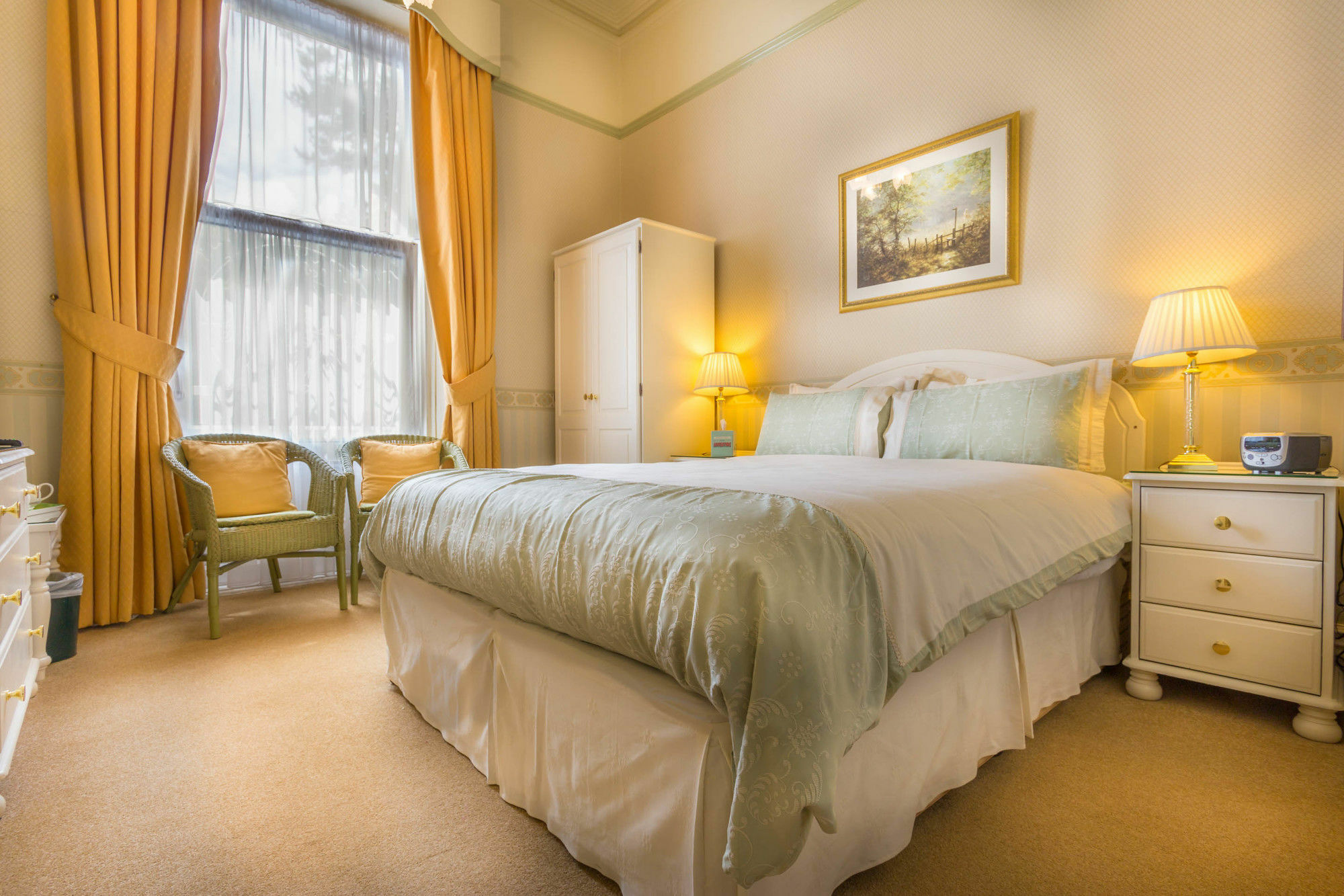Hotel Balincourt Bournemouth Exteriér fotografie A bedroom at the hotel